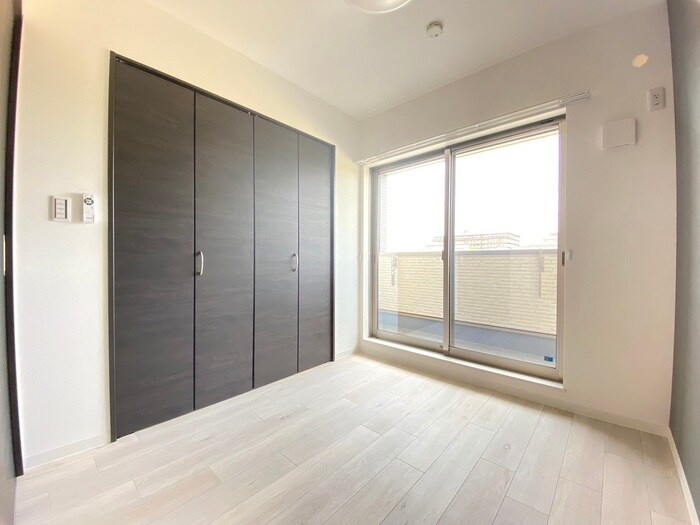 ジーメゾン伏見エルデの物件内観写真