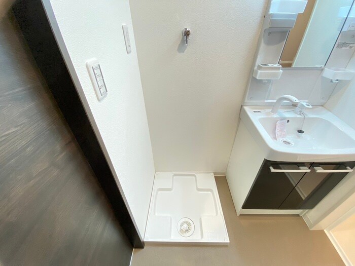 ジーメゾン伏見エルデの物件内観写真