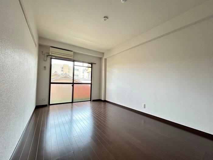 エルデン緑地の物件内観写真