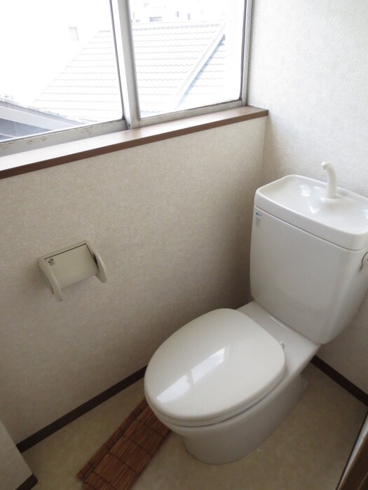 岩本マンションの物件内観写真