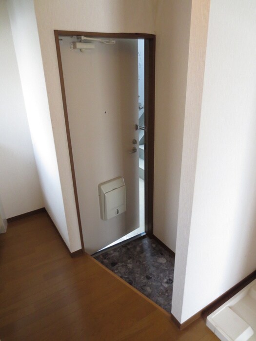 岩本マンションの物件内観写真