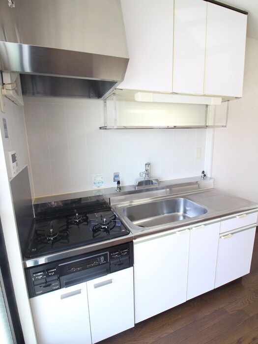 ヒルズ宝ケ池の物件内観写真