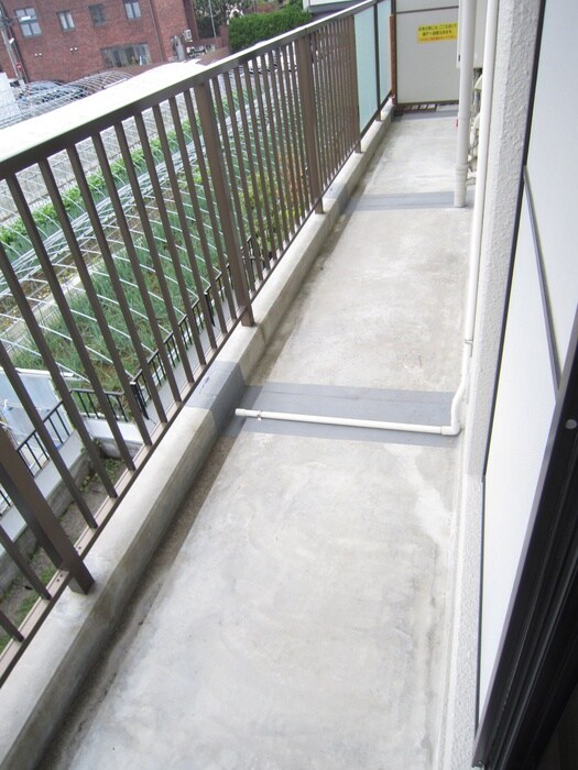 ヒルズ宝ケ池の物件内観写真