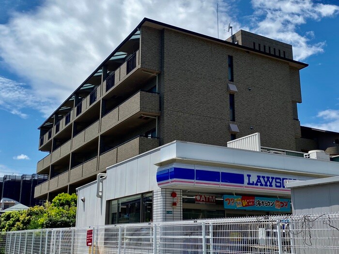 ソアール門戸荘の物件外観写真