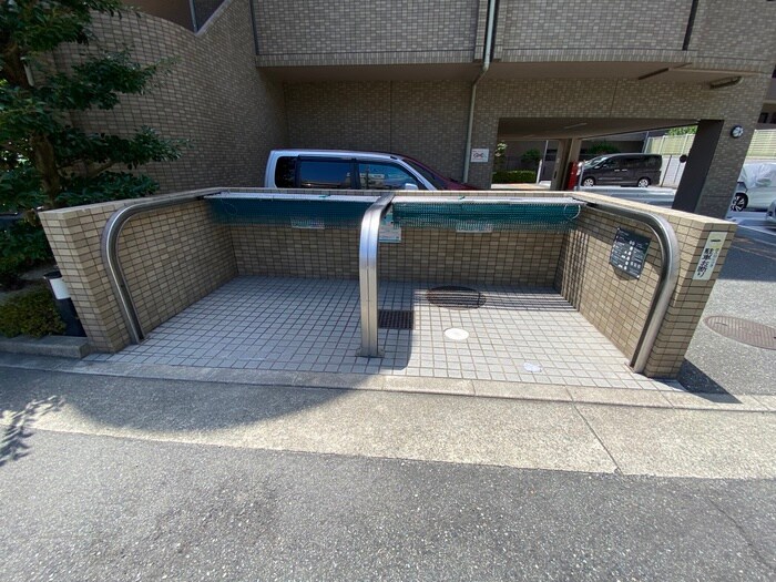 ソアール門戸荘の物件外観写真