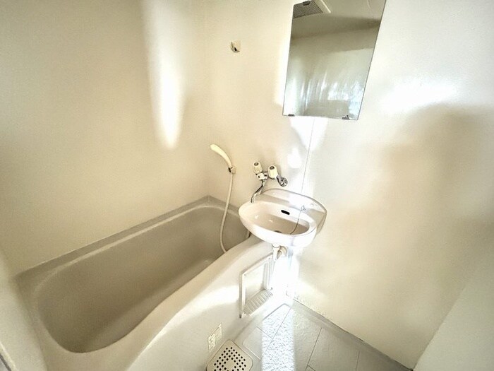 ニュ－シビックハイムの物件内観写真