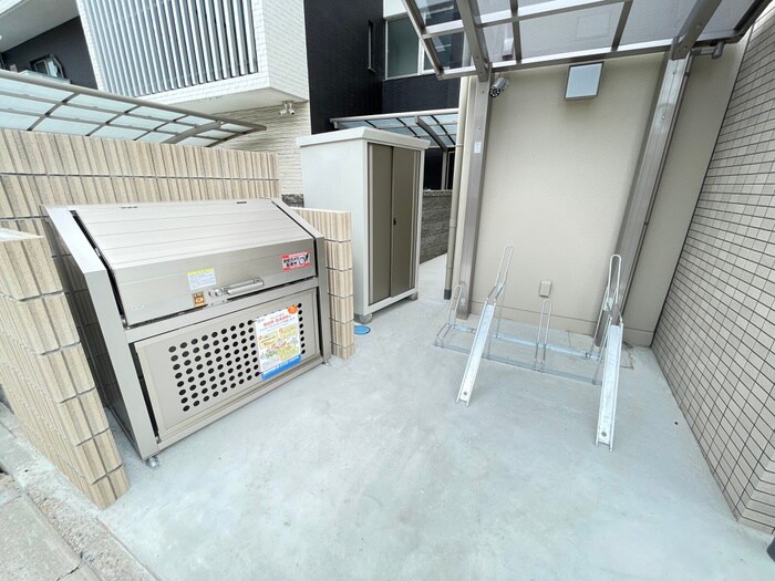 ロータス京都西大路の物件外観写真