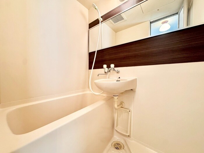 シャトラン弓木三番館の物件内観写真