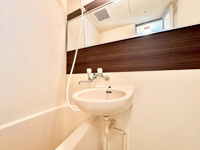 シャトラン弓木三番館の物件内観写真