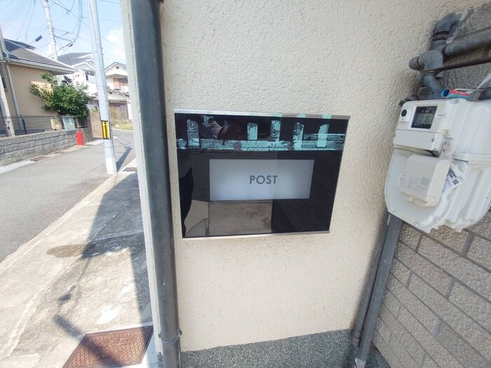 小倉町西山11-113貸家の物件外観写真