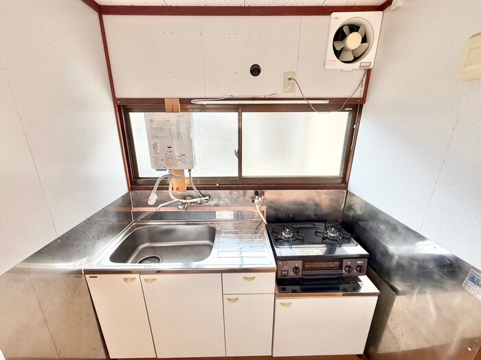 小倉町西山11-113貸家の物件内観写真