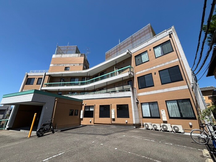 PRIME IKU 北白川の物件外観写真