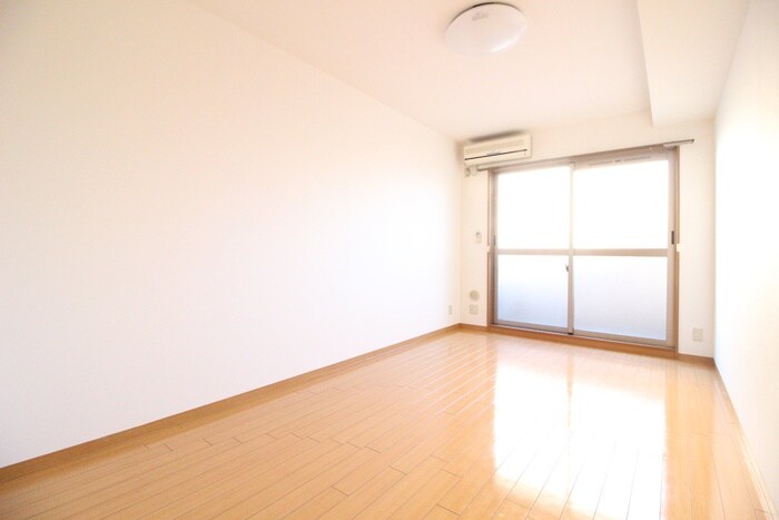 ファーストコート五条若宮の物件内観写真