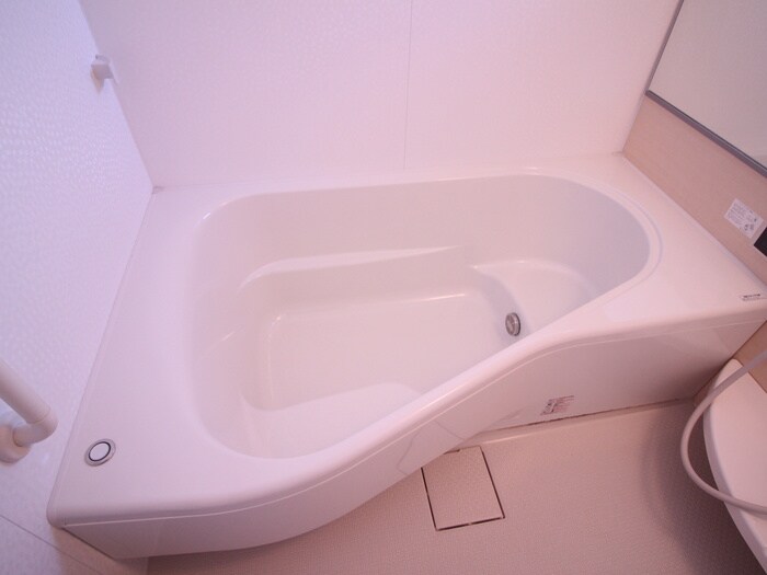 エリチェ青山の物件内観写真