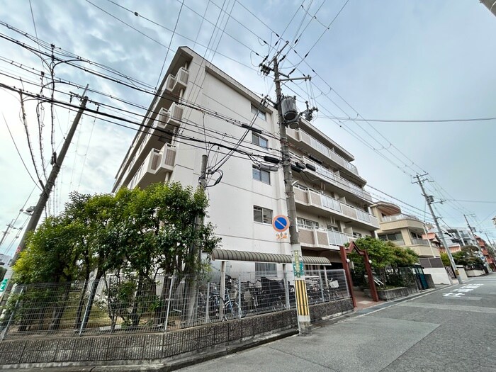 フロ－ライト緑地公園の物件外観写真