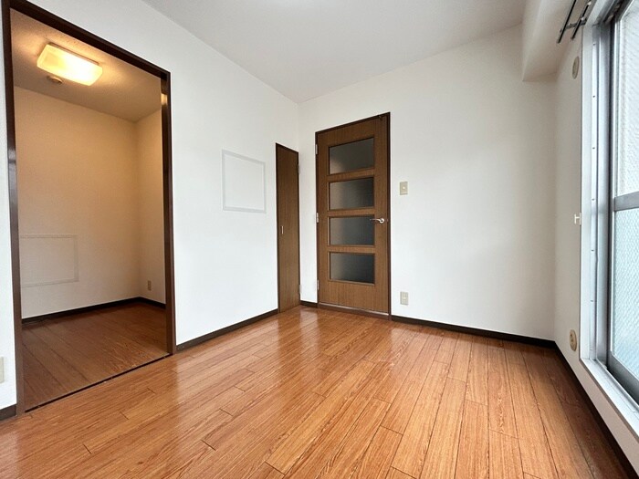 フロ－ライト緑地公園の物件内観写真