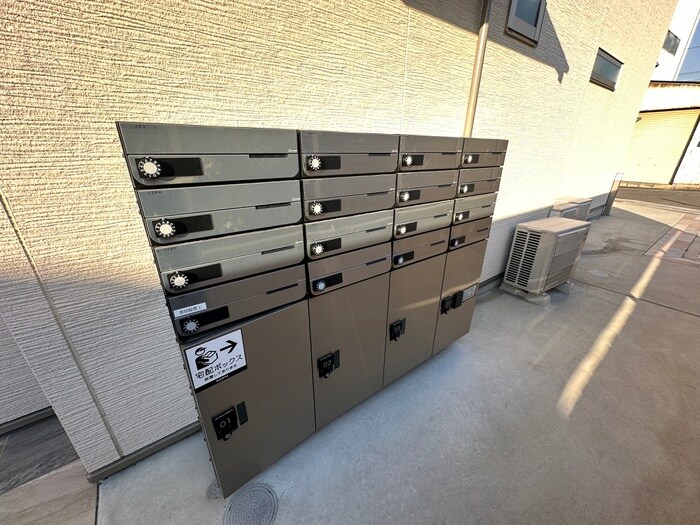 クリエオーレ瓜破の物件外観写真