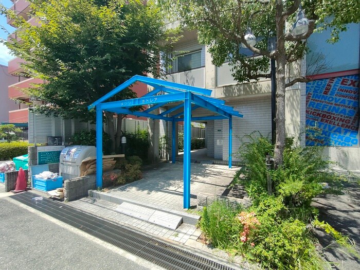 メゾンカトレアの物件外観写真