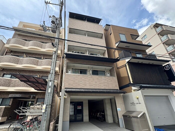 プレザント京都・桃山の物件外観写真