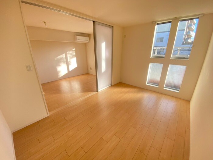 プロヴァンスコートの物件内観写真