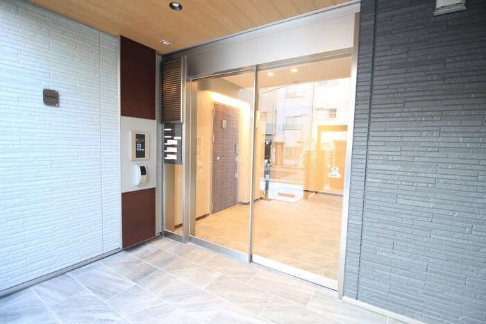 グラサ真田山の物件外観写真