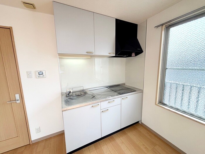 ニュ－コ－ベビルの物件内観写真