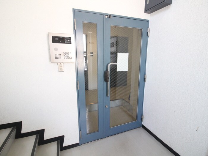 ニュ－コ－ベビルの物件外観写真