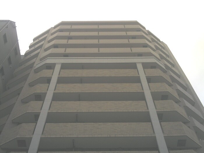 ﾌﾟﾚｻﾝｽ神戸駅前グランツ（701）の物件外観写真