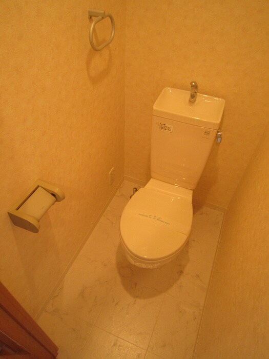 ﾌﾟﾚｻﾝｽ神戸駅前グランツ（701）の物件内観写真