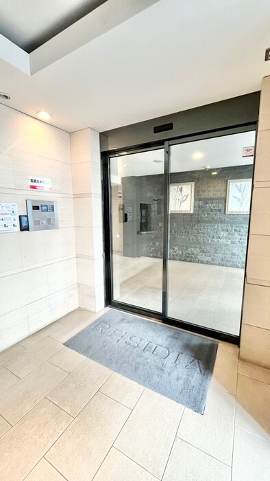 レジディア江戸堀の物件外観写真