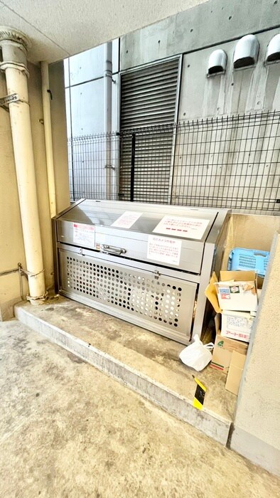 レジディア江戸堀の物件外観写真