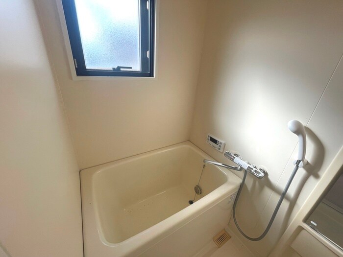 リヴェール西田中の物件内観写真