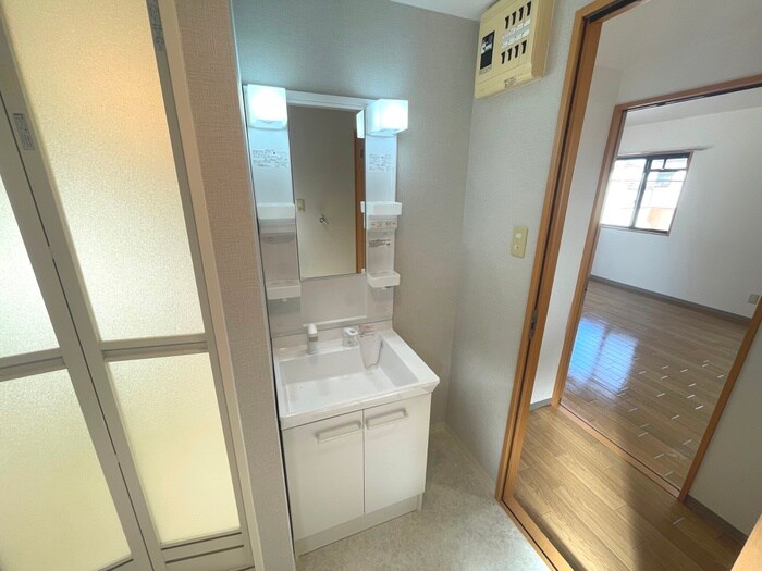 リヴェール西田中の物件内観写真