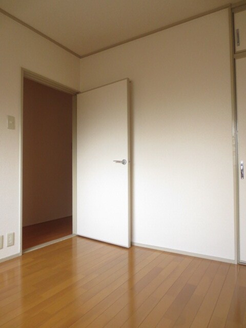 安井マンションの物件内観写真