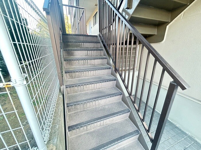 カトレアハイツの物件外観写真