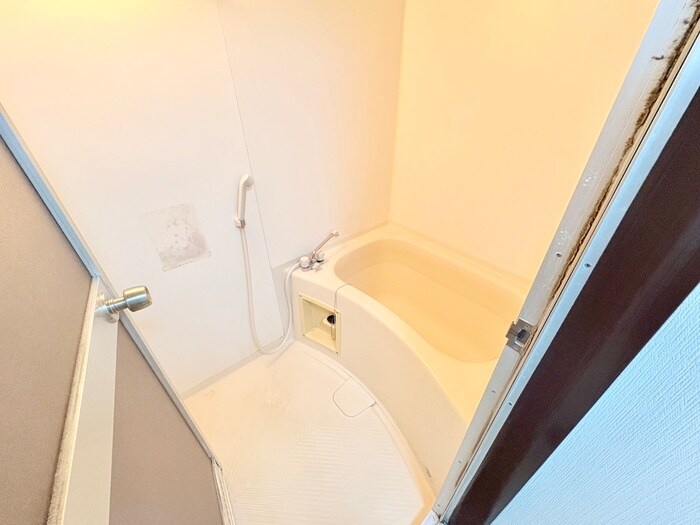 カトレアハイツの物件内観写真