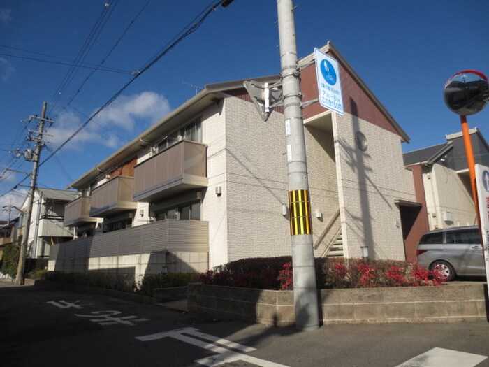 ア－バンスクエアⅡの物件外観写真