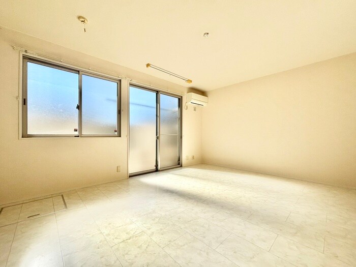 ア－バンスクエアⅡの物件内観写真