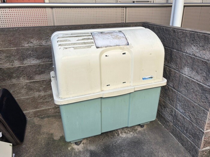 ア－バンスクエアⅡの物件外観写真