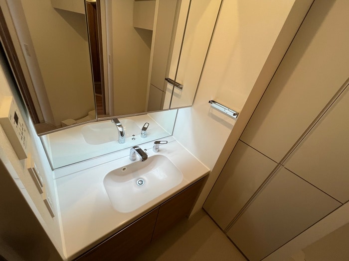 THE MUTUAL 江坂の物件内観写真