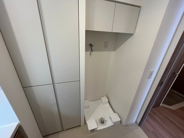 THE MUTUAL 江坂の物件内観写真