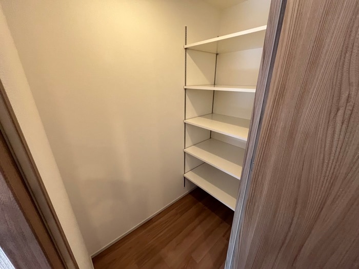 THE MUTUAL 江坂の物件内観写真