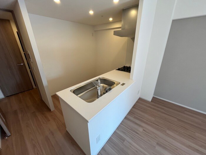 THE MUTUAL 江坂の物件内観写真