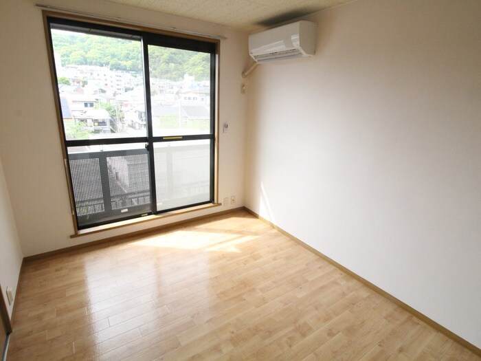 中山手ガ－デンパレスＤ棟の物件内観写真