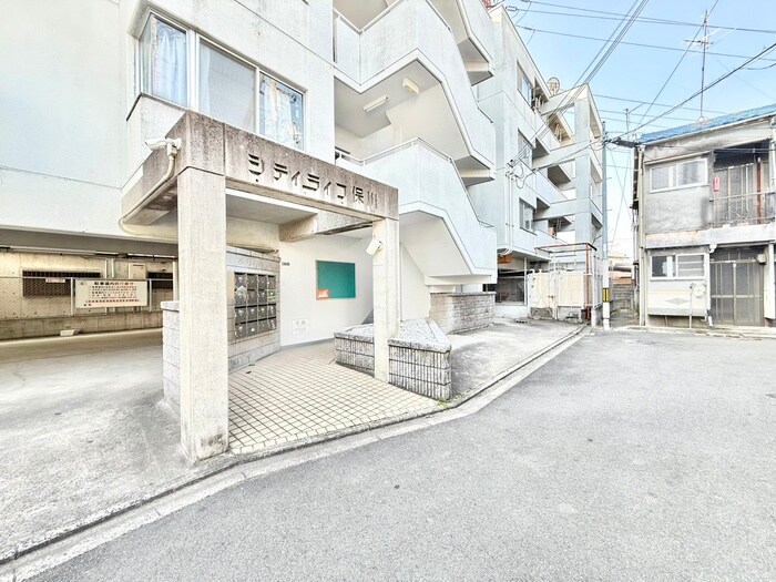 シティライフ保川の物件外観写真