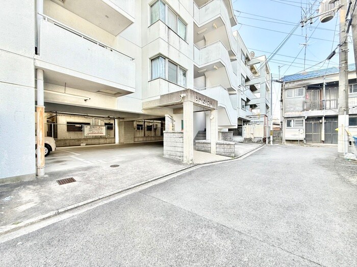 シティライフ保川の物件外観写真