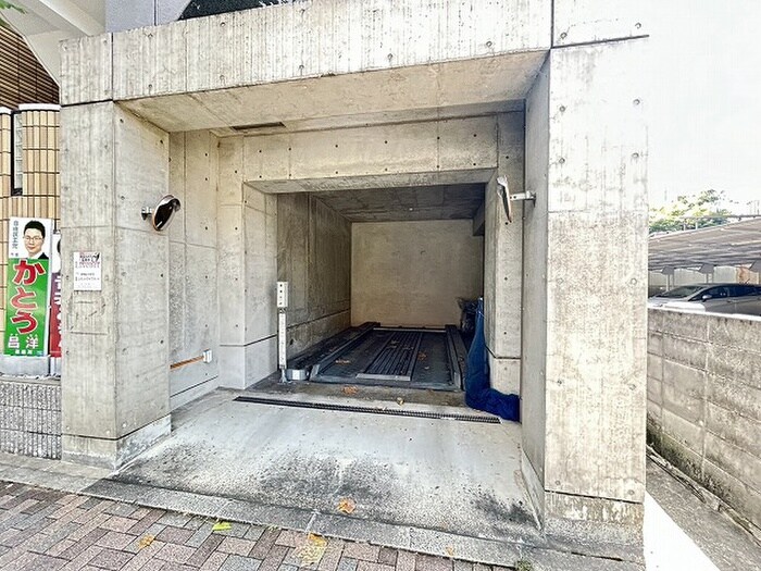 ミレニアム公和Ⅲの物件外観写真