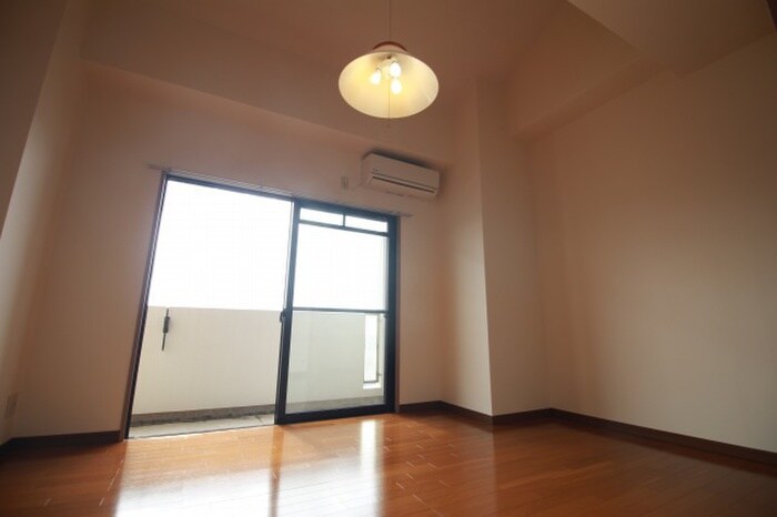 ミレニアム公和Ⅲの物件内観写真