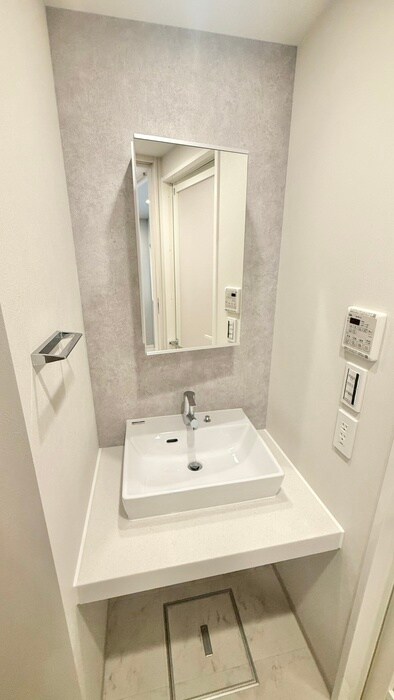 コンフォリア・リヴ北浜淡路町の物件内観写真