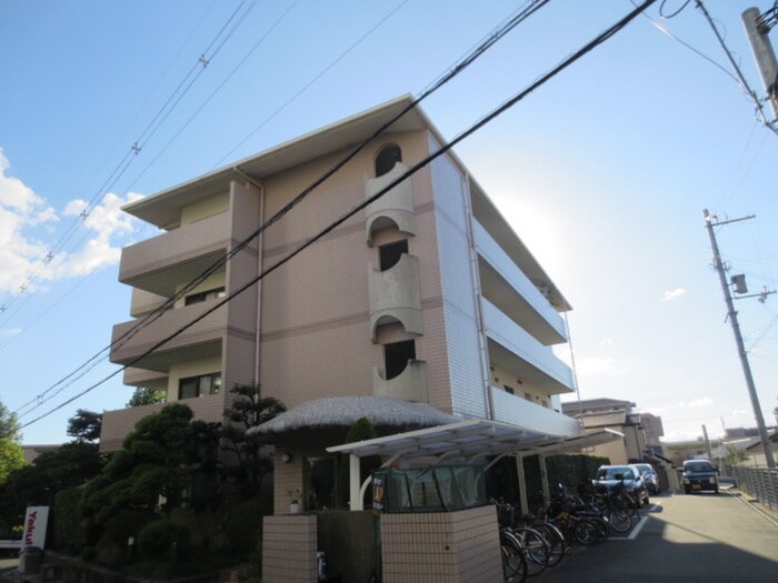 グレインヂ泉丘(102)の物件外観写真